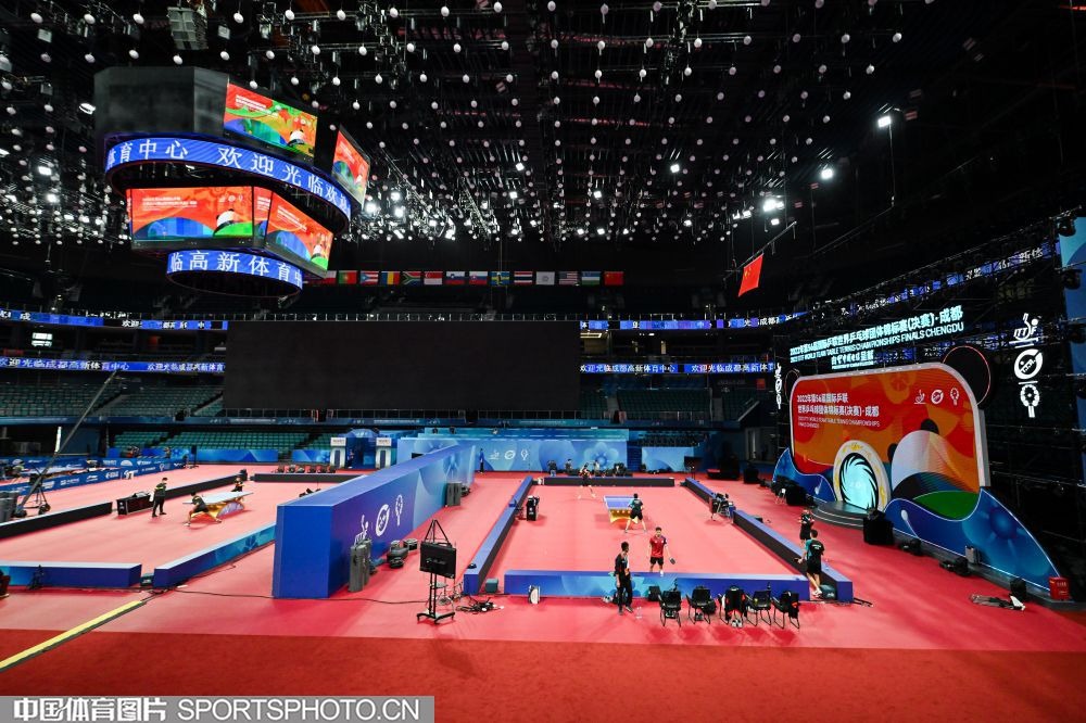 对手简直被打自闭